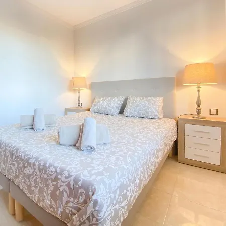 Appartamento Great Location, Town *