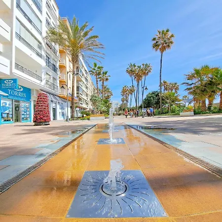 Great Location, Town