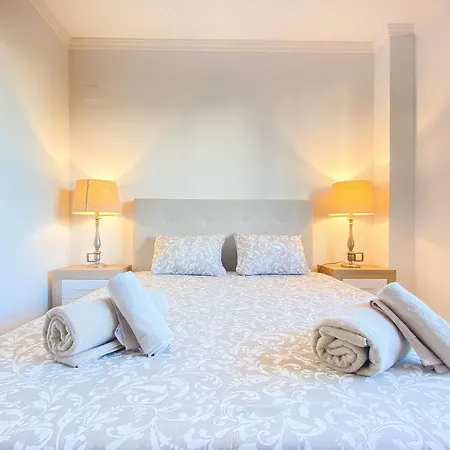 Great Location, Town