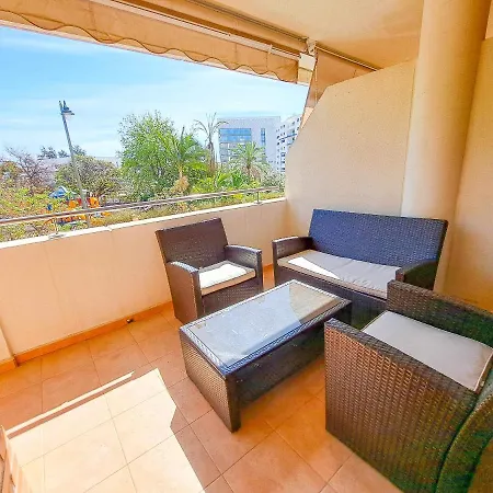 Daire Great Location, Town