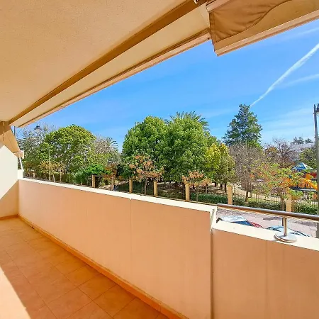 Апартаменты Great Location, Town Эстепона