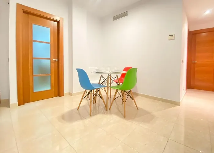 Great Location, Town Apartment Estepona