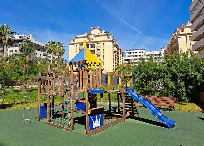 Great Location, Town Apartment *