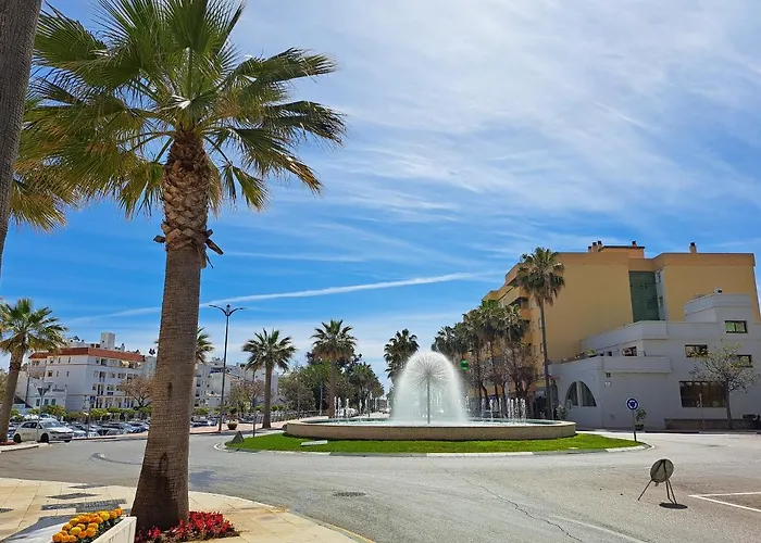 Great Location, Town 埃斯特波纳